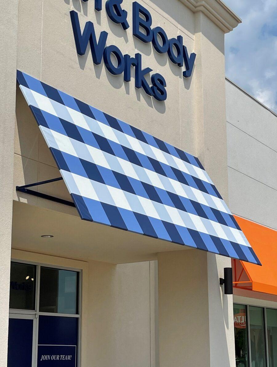 224015 Bath & Body Works Dyersburg Commons | Parasol Awnings